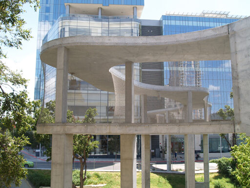 Cable mesh for bridge safety at Fairmont Pedestrian Bridge – Carl Stahl DecorCable Cable mesh for bridge safety at Fairmont Pedestrian Bridge – Carl Stahl DecorCable