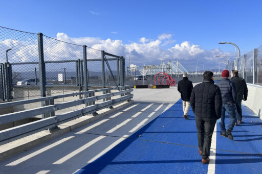 cable mesh safety railing at Tappan Zee Bridge
