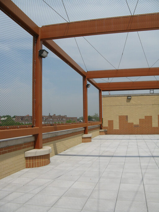 New-York-Public-School-292-Rooftop-Enclosure-Cable-Mesh-Carl-Stahl3 J.H.S. 292 Margaret S. Douglas School - Rooftop Enclosure - Carl Stahl DecorCable