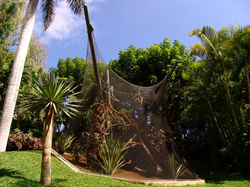 Loro Park_Santa Cruz de Tenerife Spain_Carl Stahl Loro Park-Santa Cruz de Tenerife-Spain-Zoo Enclsure-Carl Stahl