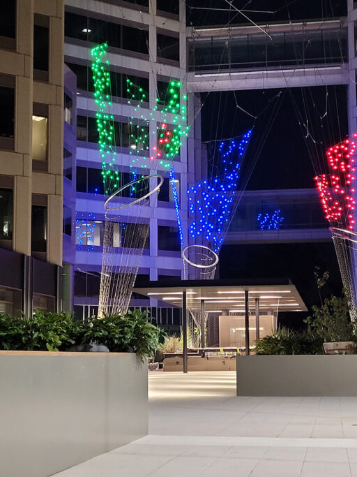 Cupertino City Center - X-TEND® cable mesh trellis. cupertino-city-center-cable-mesh-carl-stahl