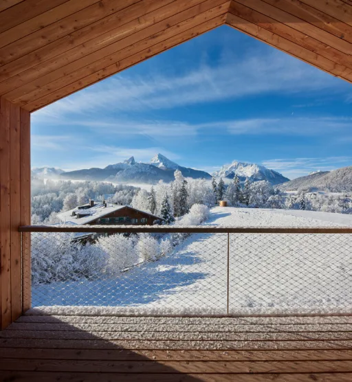 kulturhof-stanggass-carl-stahl-mesh-railing-infill-photo-josefine-unterhauser (1) kulturhof-stanggass-carl-stahl-mesh-railing-infill-photo-josefine-unterhauser
