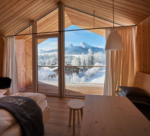 kulturhof-stanggass-carl-stahl-mesh-railing-infill-photo-josefine-unterhauser (10) kulturhof-stanggass-carl-stahl-mesh-railing-infill-photo-josefine-unterhauser