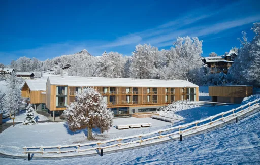 kulturhof-stanggass-carl-stahl-mesh-railing-infill-photo-josefine-unterhauser (13) kulturhof-stanggass-carl-stahl-mesh-railing-infill-photo-josefine-unterhauser