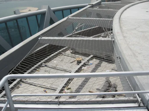 qatar-helipad-detail-carl-stahl-cable-mesh qatar-helipad-detail-carl-stahl-cable-mesh